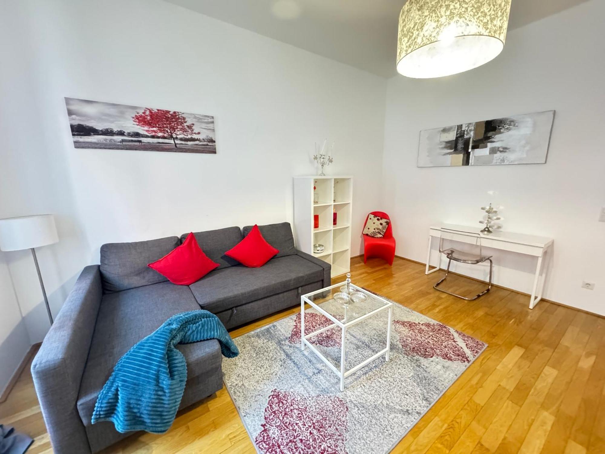 Charming Flat & Balcony Near Central Station L Bg5 Wina Bagian luar foto