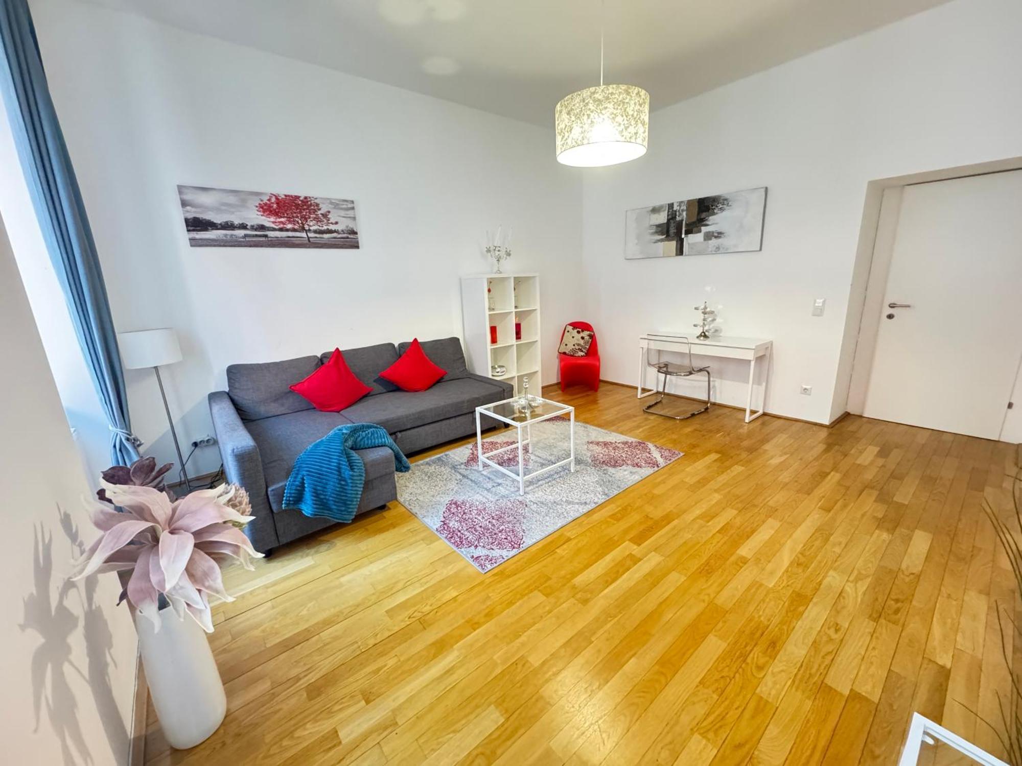 Charming Flat & Balcony Near Central Station L Bg5 Wina Bagian luar foto